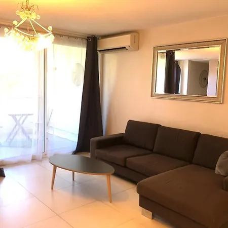 Appt T4 90m2 A 15 Min Des Plages Et 5 Min Gare St Roch Apartment *