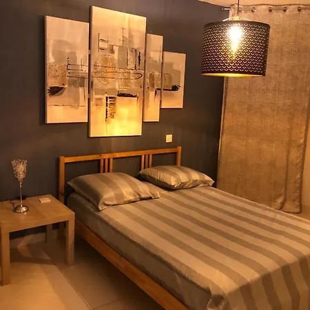 Apartment Appt T4 90m2 A 15 Min Des Plages Et 5 Min Gare St Roch Montpellier