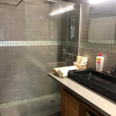 Apartment Appt T4 90m2 A 15 Min Des Plages Et 5 Min Gare St Roch *